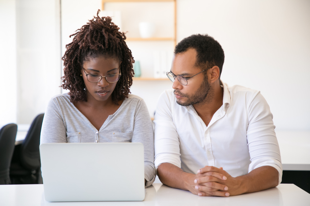 Life Coach vs Mentor: What’s the Difference and Which One Do You Need?